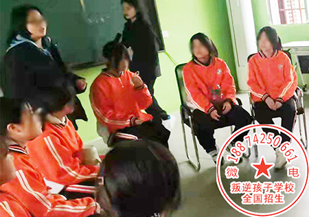 孩子不上学在家睡觉要不要管